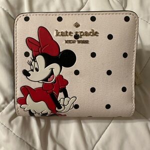 Minnie Mouse Kate spade wallet